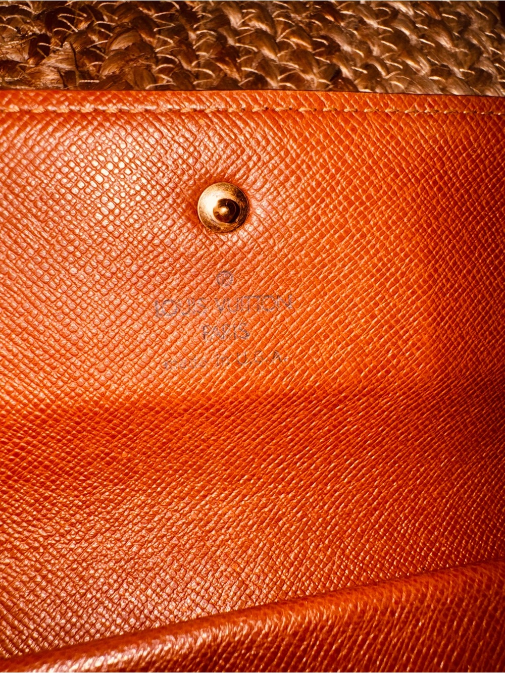 Beautiful vintage, Louis Vuitton monogram, international bifold wallet - Picture 11 of 15